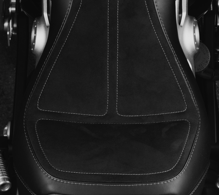 Housse de selle cuir & alcantara