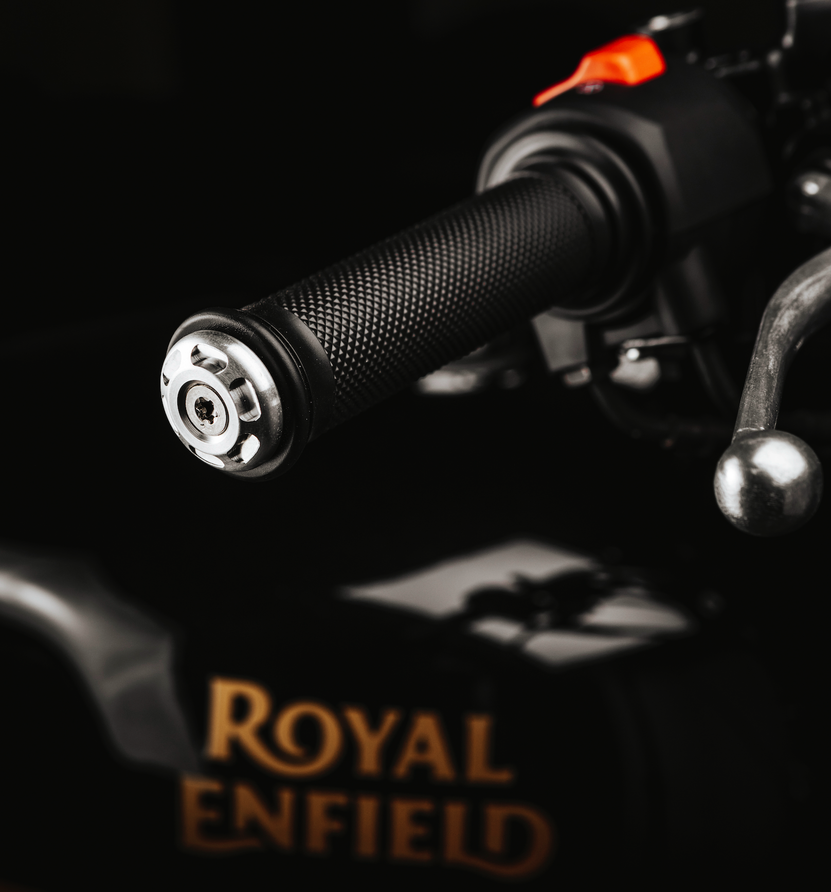 Embouts de guidon universels Motographe en aluminium usiné — vue 2 